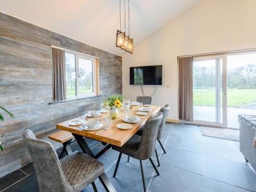 Iekārtas, 3 Bed in Beaworthy oc-80601 in Clawton