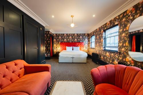 Lock and Key Boutique Hotel - Duke Street - main image