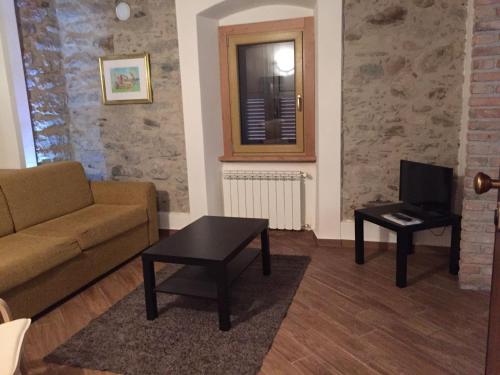 Residenza IMM.R - Apartment - Spiazzo