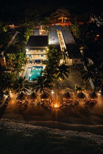 Hotel Playarena in โกเวนัส