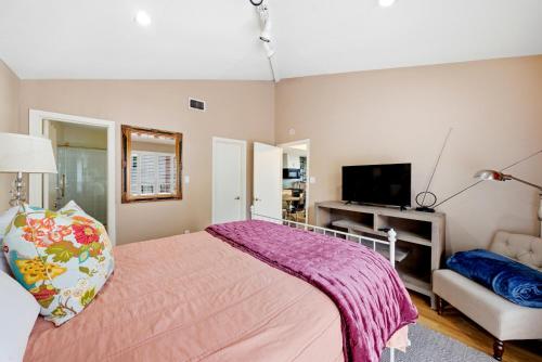 Stylish Museum Apt 3 Comfort & Culture Combined Duplex - image 12