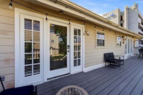 Stylish Museum Apt 3 Comfort & Culture Combined Duplex - main image