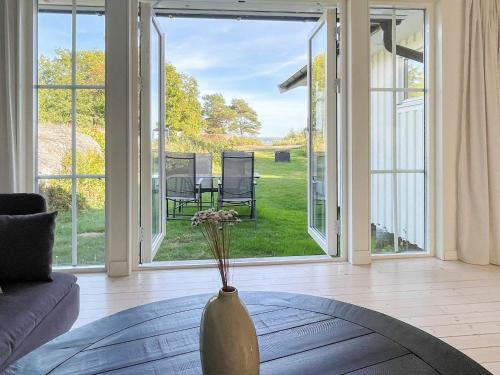 Удобства, Magical Seaside Retreat on Tjorn-By Traum in Hakenäset