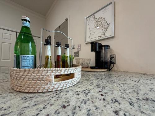 Dreamy House sleeps 8 near Mercedez Benz Stadium in Mechanicsville