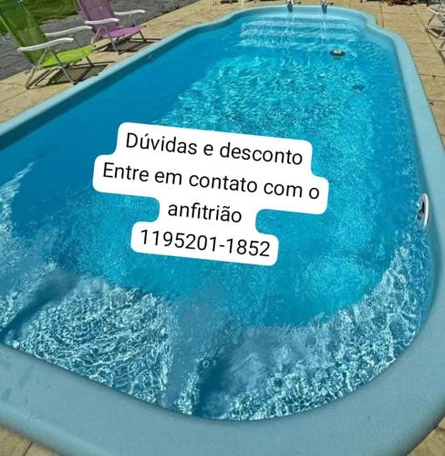 Bela casa com piscina, Ubatuba, Itaguá (Bela casa com piscina, Ubatuba, Itagua) in ปรายา โด อิตากวา