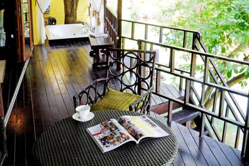 Zantiis Ndol Villas near Pha Sadet