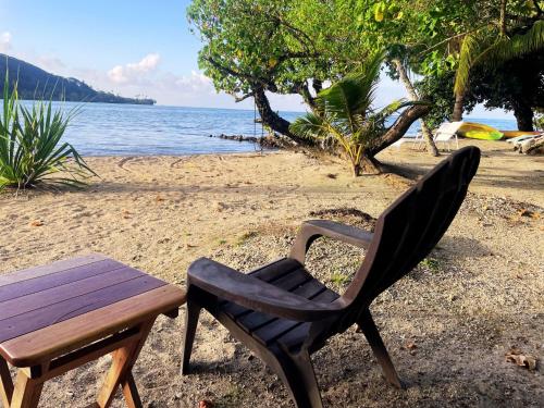 Fare Oviri Lodge