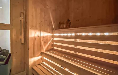 Aktivitātes, Gorgeous Home In Veggli With Sauna in Kravik
