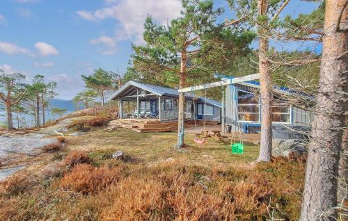 . Gorgeous Home In Snillfjord With Wifi