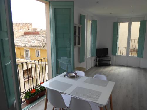  Apoteka apartaments, Pension in Figueres