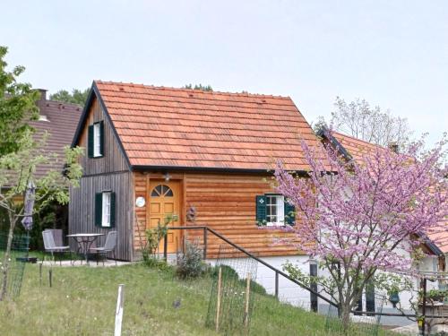Blütenstöckl (Blutenstockl) in Лойперсдорф