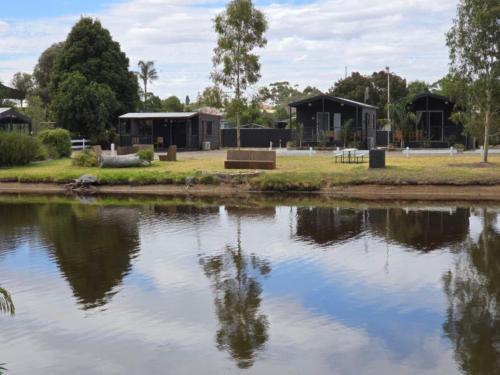 Surrounding environment, C & C Park in Grampians