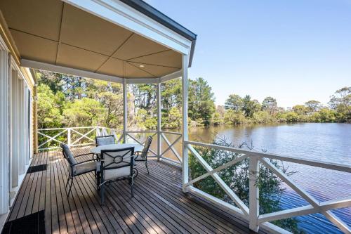 Chalet Trois at Woodman Estate in Moorooduc