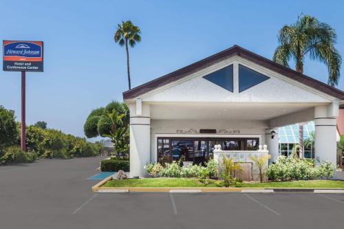 Howard Johnson by Wyndham Fullerton/Anaheim Conference Cntr in Fullerton, USA