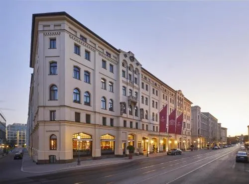 Vier Jahreszeiten Kempinski München in München, Deutschland