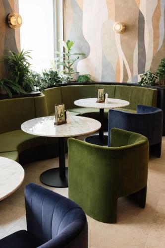 Hotel Schani City - image 10