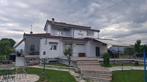 Alesta Apartment - Γενέσι