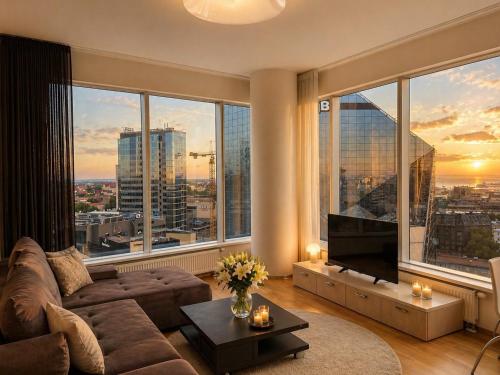 Panoramic Sea View -13th Floor