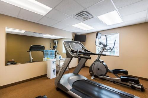 Quality Inn Killeen Forthood - image 24