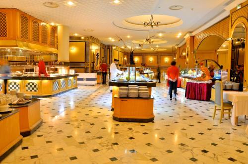 Restaurant, Royal Garden Palace - Couples and Families Only in Djerba