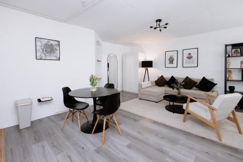 Wunderschönes Studio im P-Berg mit Pkw Stellplatz optional Buchbar, Berlin (photo 5)