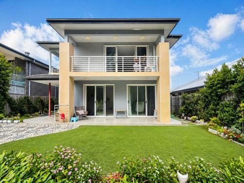 European Resort in Wyong Next to Golf Course in Wyong