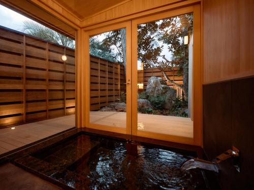 Bathroom, 大洲野田庄旅館 近田屋 in Ozu