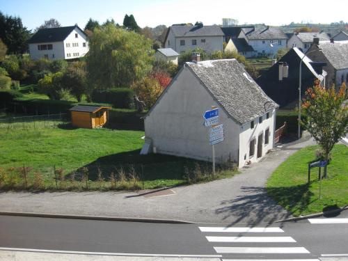 La petite maison in Saint Sauves D'Auvergne