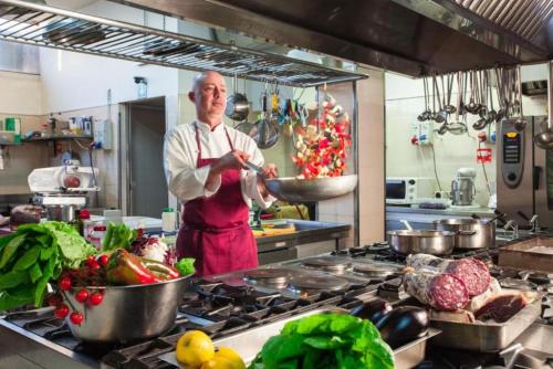 Restaurant, Etrusco Arezzo Hotel - Sure Hotel Collection by Best Western in Arezzo
