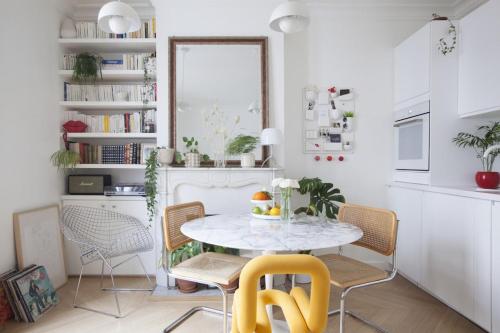 Lovely parisian flat in Montmartre