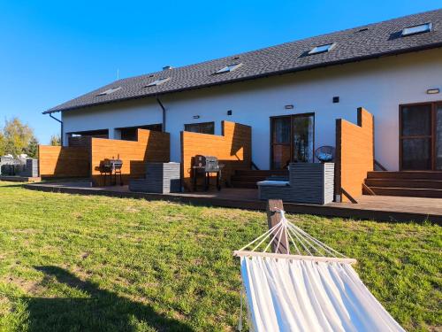 Apartamenty LilaRóż (Apartamenty LilaRoz) in Wielkie Leźno