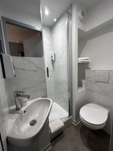 Fasthotel Laval 3