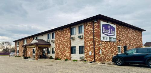 Travel Inn Watertown