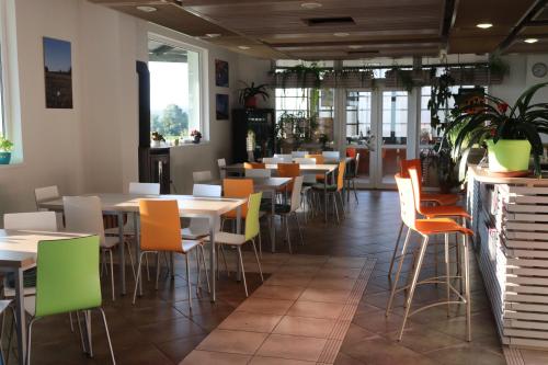 Hotel Devítka (Hotel Devitka) in Janov