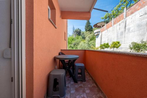 Benelux Apartments Bar in Šušanj
