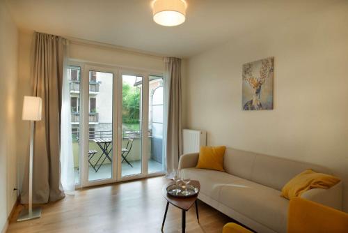 Modern City Centre Flat with Balcony in 4. Werd-Langstrasse-Hard