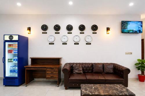 Facilities, Hotel Amada Inn in Faisal Cantonment