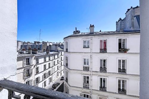Cosy studio near Montmartre - image 13