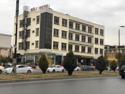 Фасада на хотела, Koll Hotel in Erbil
