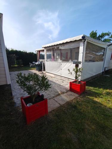 Mobil home climatisé au Domaine Lalande à Mimizan