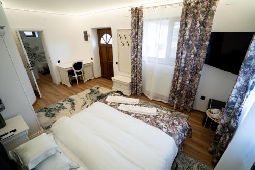 Serafim's Suites Airport, Iaşi