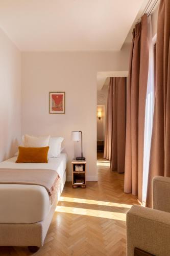 Hotel Fori Imperiali in Colosseum and Foro Romano