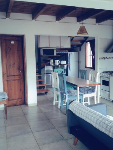 Beautiful house a few blocks from downtown in Waterfront/beach