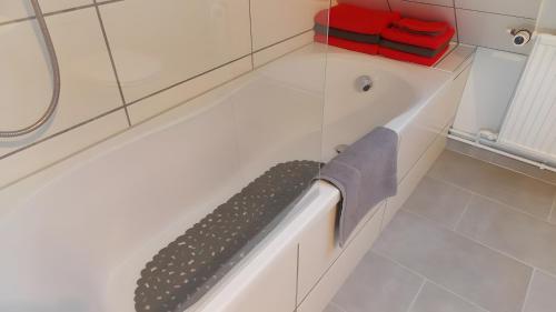 浴室, Ferienwohnung Mohnblume in 格斯華爾德奧特赫倫斯泰因