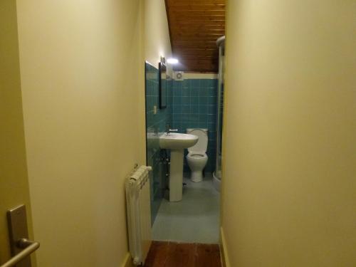 Habitación 2 camas, baño compartido