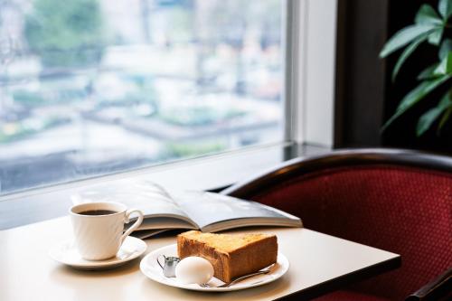 Restaurant, Hotel Oriental Express Ginza West in Tokyo