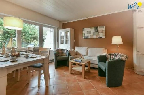 Haus Kiebitzdelle-Westdünen 1 Ferienwohnung Südstrand Düne 1 in Borkum, Deutschland