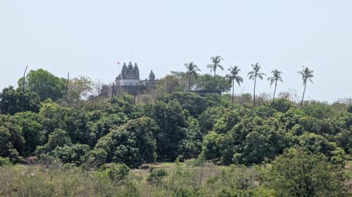 Jamjir Retreat Farm House in Kansariya