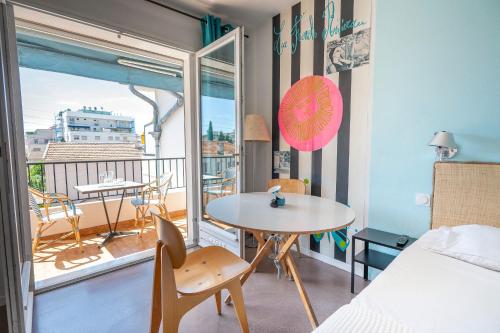 Le Val Duchesse Hotel & Appartements in Cagnes-sur-Mer