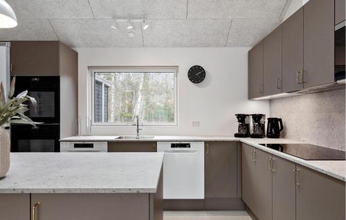 Kitchen, Beautiful Home In Ringkøbing With Sauna near No Kirke